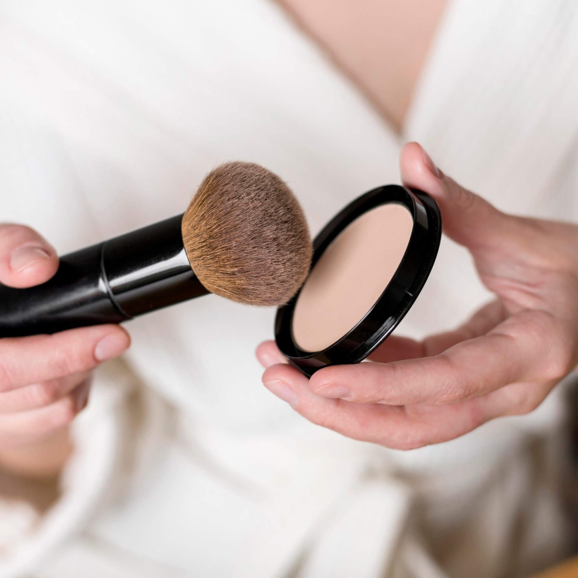 Finishing Powder Brush